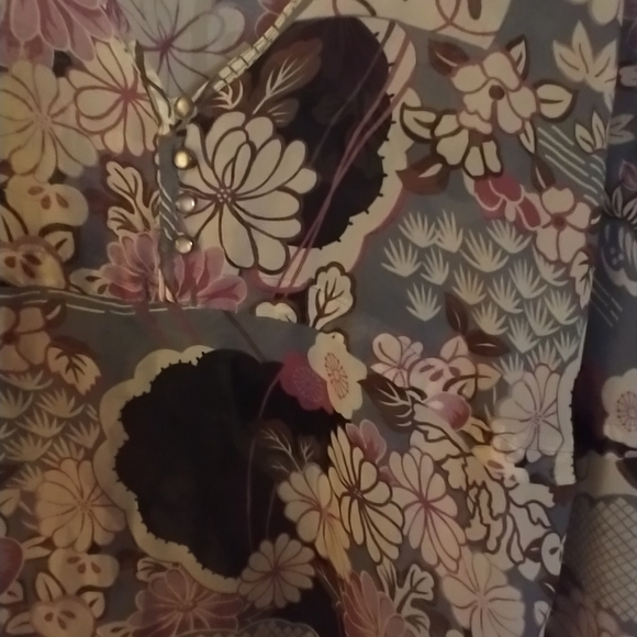 Top - Picture 3 of 3